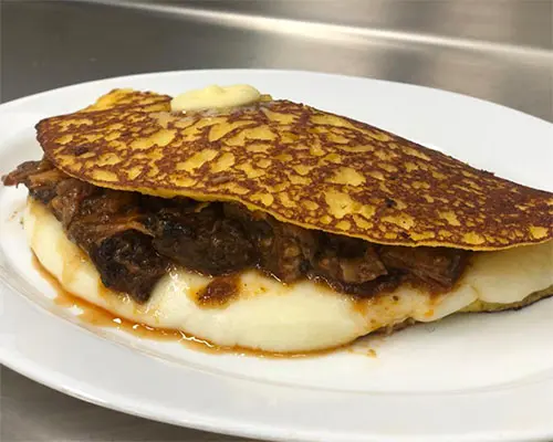 cachapa con pernil rincon de la abuela BCN